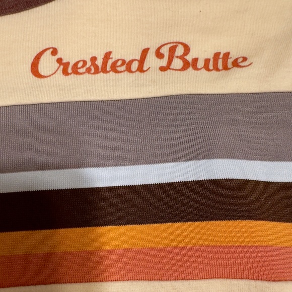 Light yellow Crested Butte Colorado long sleeve shirt with retro accents-L - Picture 3 of 6